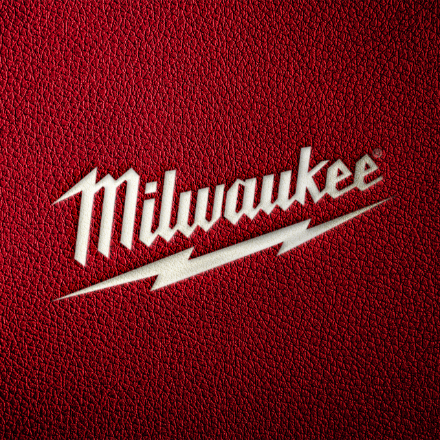 MILWAUKEE®